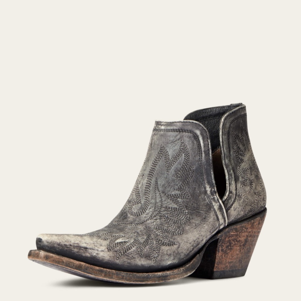 Ariat Dixon- Distressed Black
